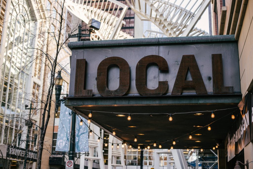GEO (Generative Engine Optimization) : Comment booster votre SEO local grâce à l’IA ? 🌍